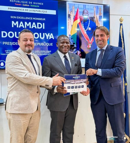 Coopération Guinée-Italie : Le Ministre Ismaël NABE reçoit le Directeur Général de l&rsquo;Agence italienne de coopération au Développement